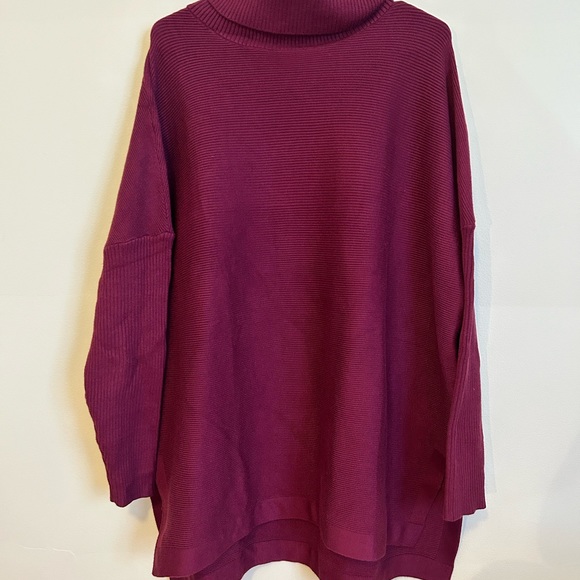 LILLUSORY Women's Turtleneck Oversized Sweater Tunic Pullover *Wine Red* - Picture 4 of 9